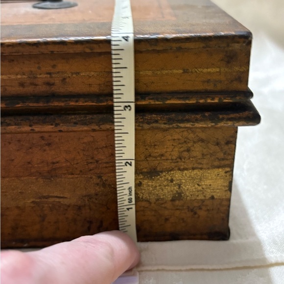 Vintage Metal Lock Box/ Decorative Box - Picture 12 of 12